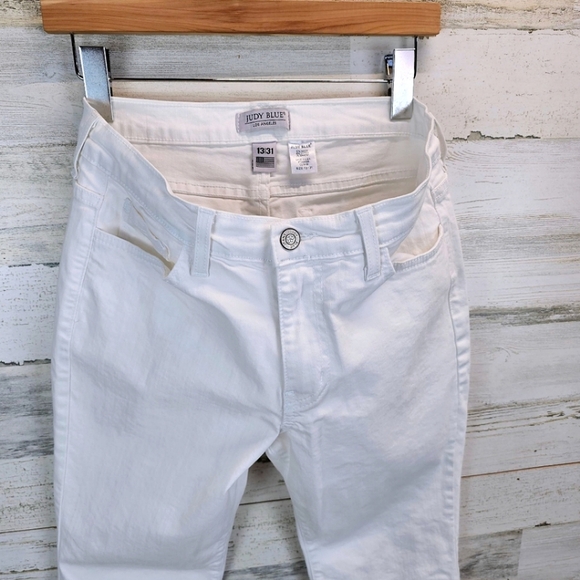 Judy Blue Cher Boho Bell Bottom White Jeans 31 Stretchy Spring Summer Comfort - Picture 14 of 15